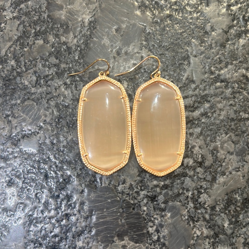 Kendra Scott Danielle rose gold earrings